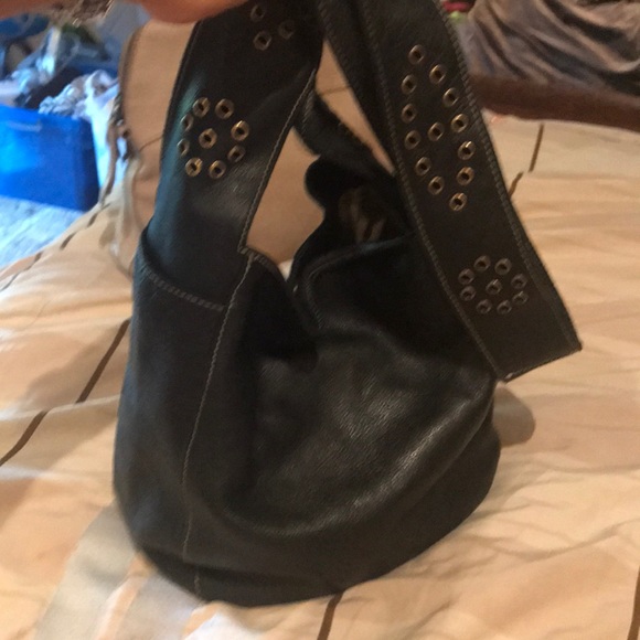 Nothing - Picture 3 of 14